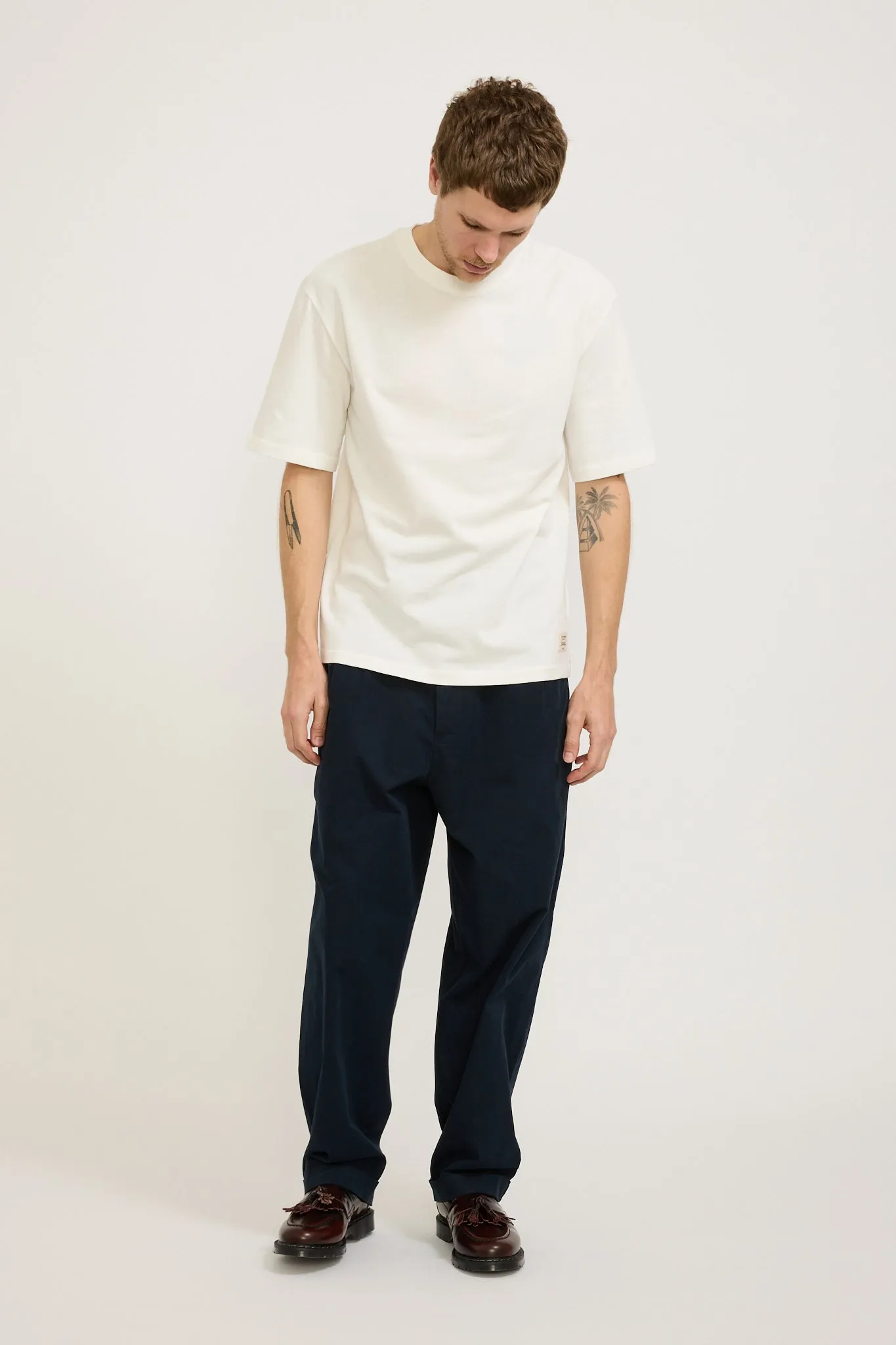 GOOD BASICS | Relaxed Fit Pleated Front Pants Dark Navy