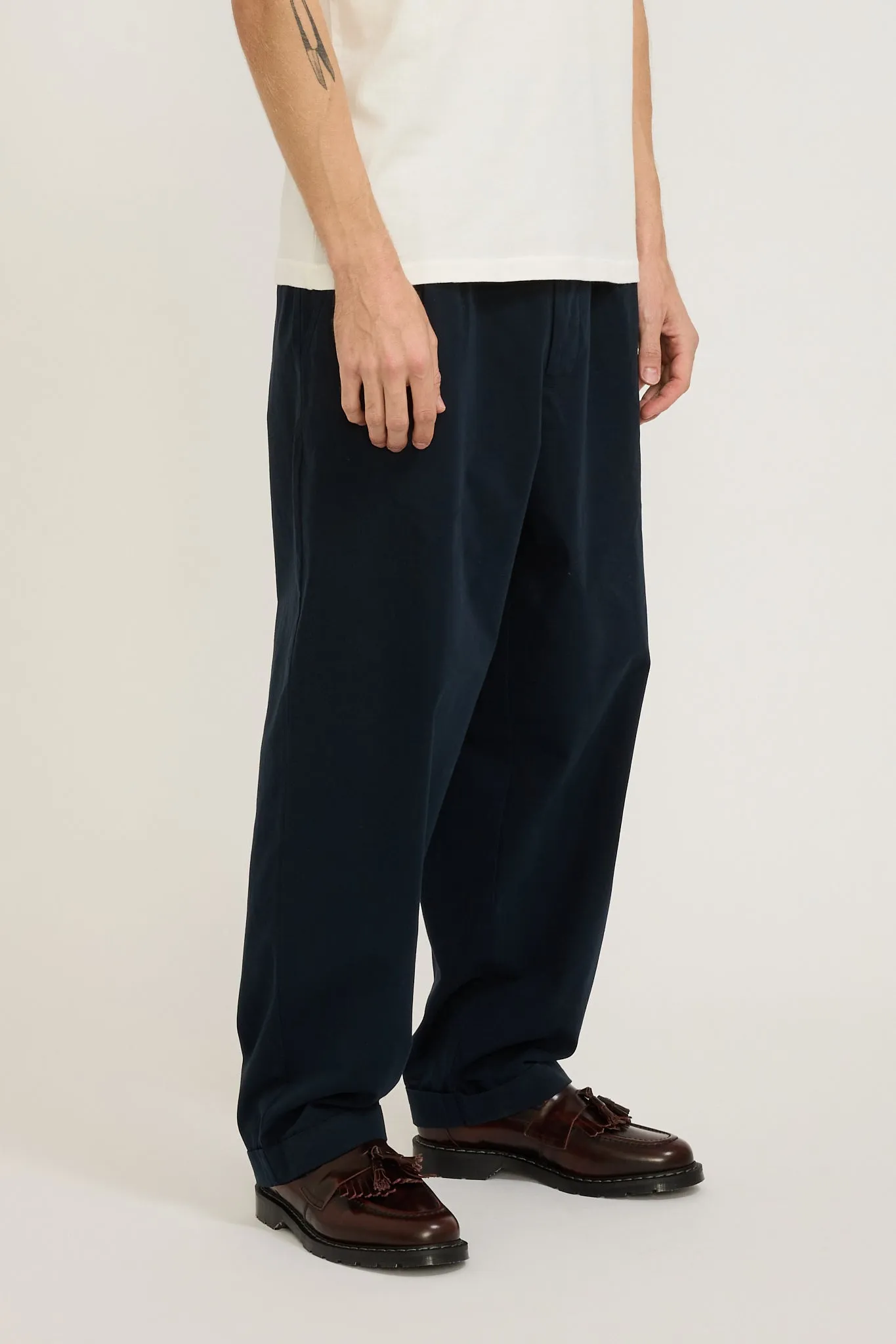 GOOD BASICS | Relaxed Fit Pleated Front Pants Dark Navy