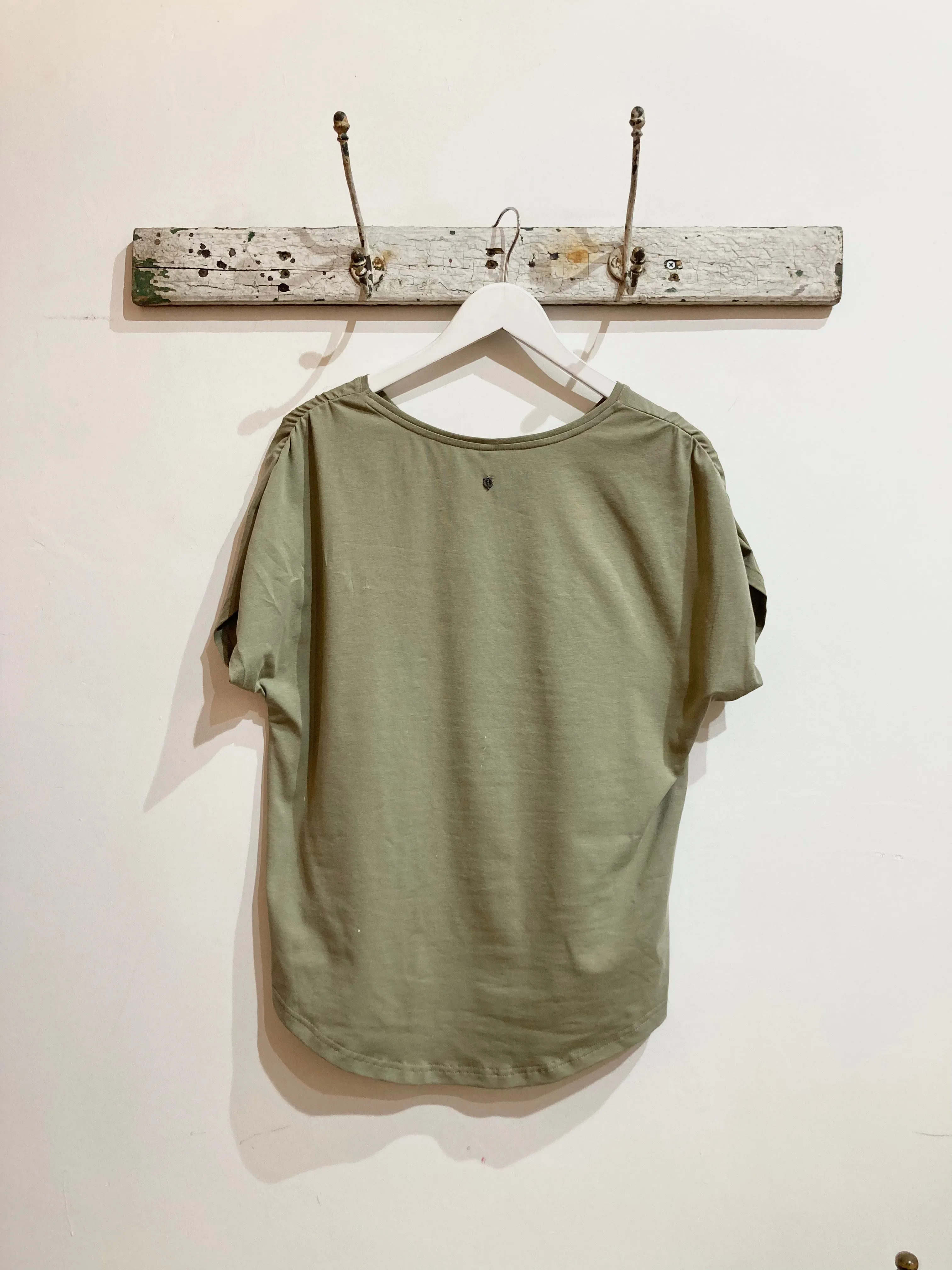 Rock And Roll T-shirt In Khaki By Pulz Jeans